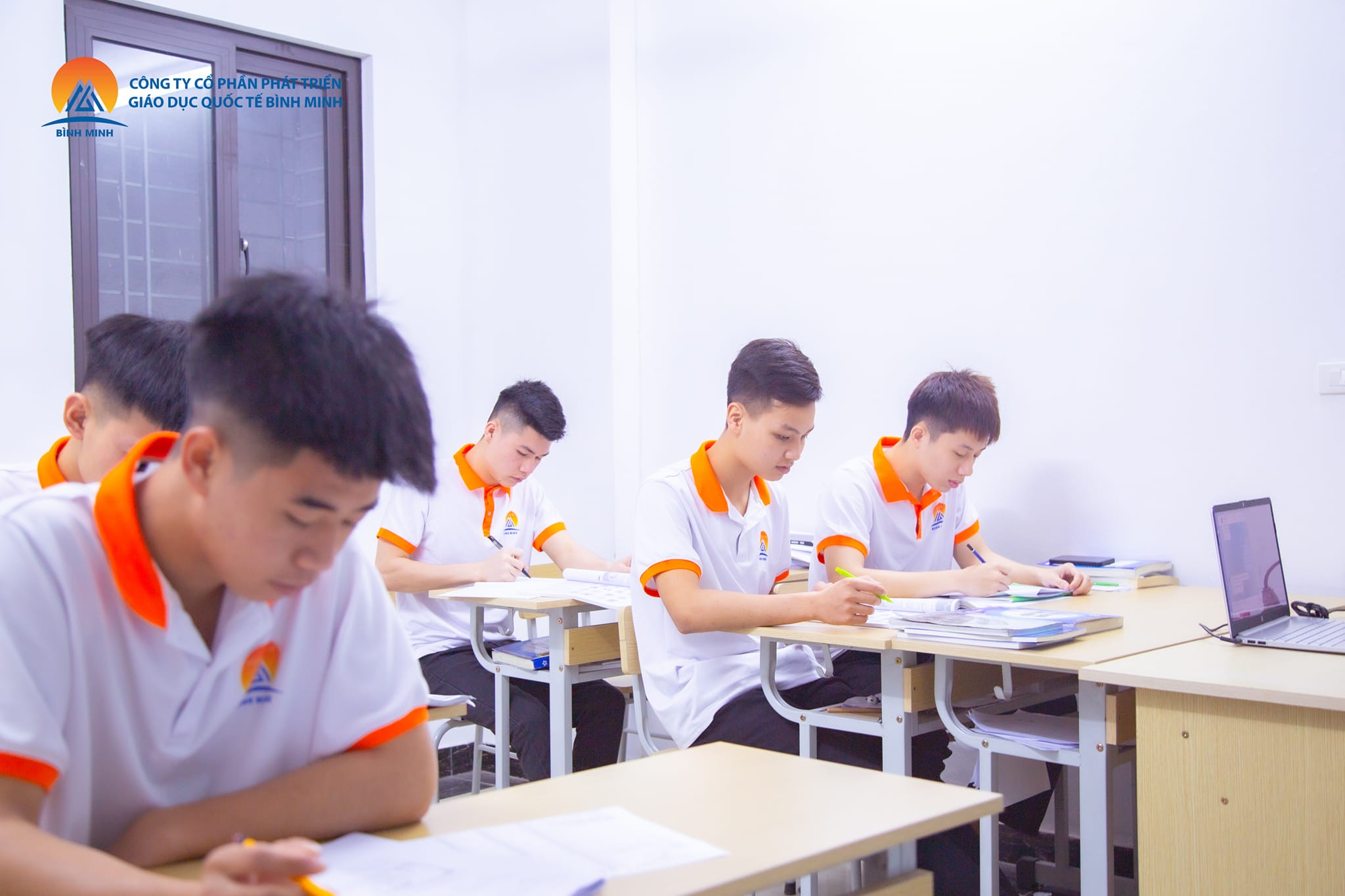 Trung tâm Du học quốc tế Bình Minh - Thành phố Vinh