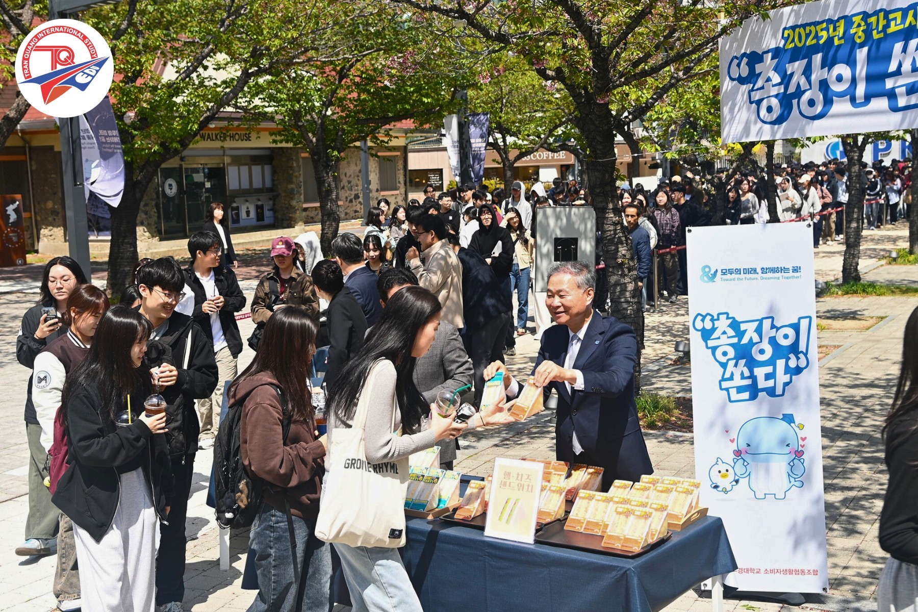 Trung tâm Du Học Quốc Tế Trần Quang - Tam Điệp