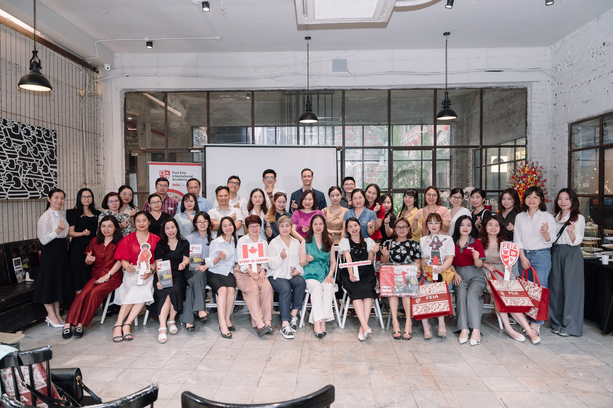 Trung tâm Du Học Và Đào Tạo Quốc Tế Megastudy - Khương Trung