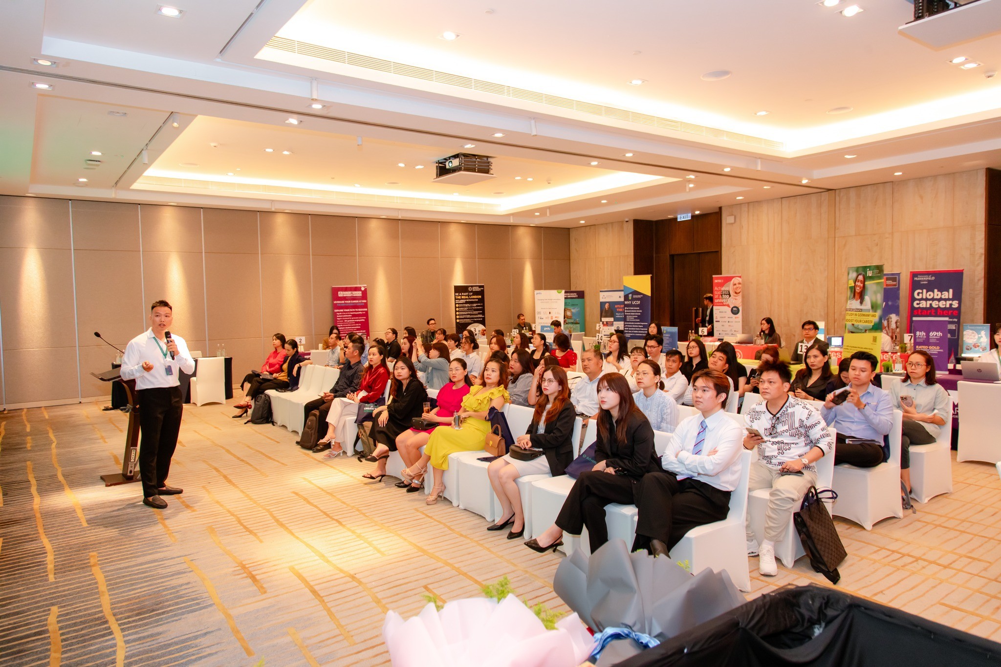 Trung tâm Du học We Study - Quận 3