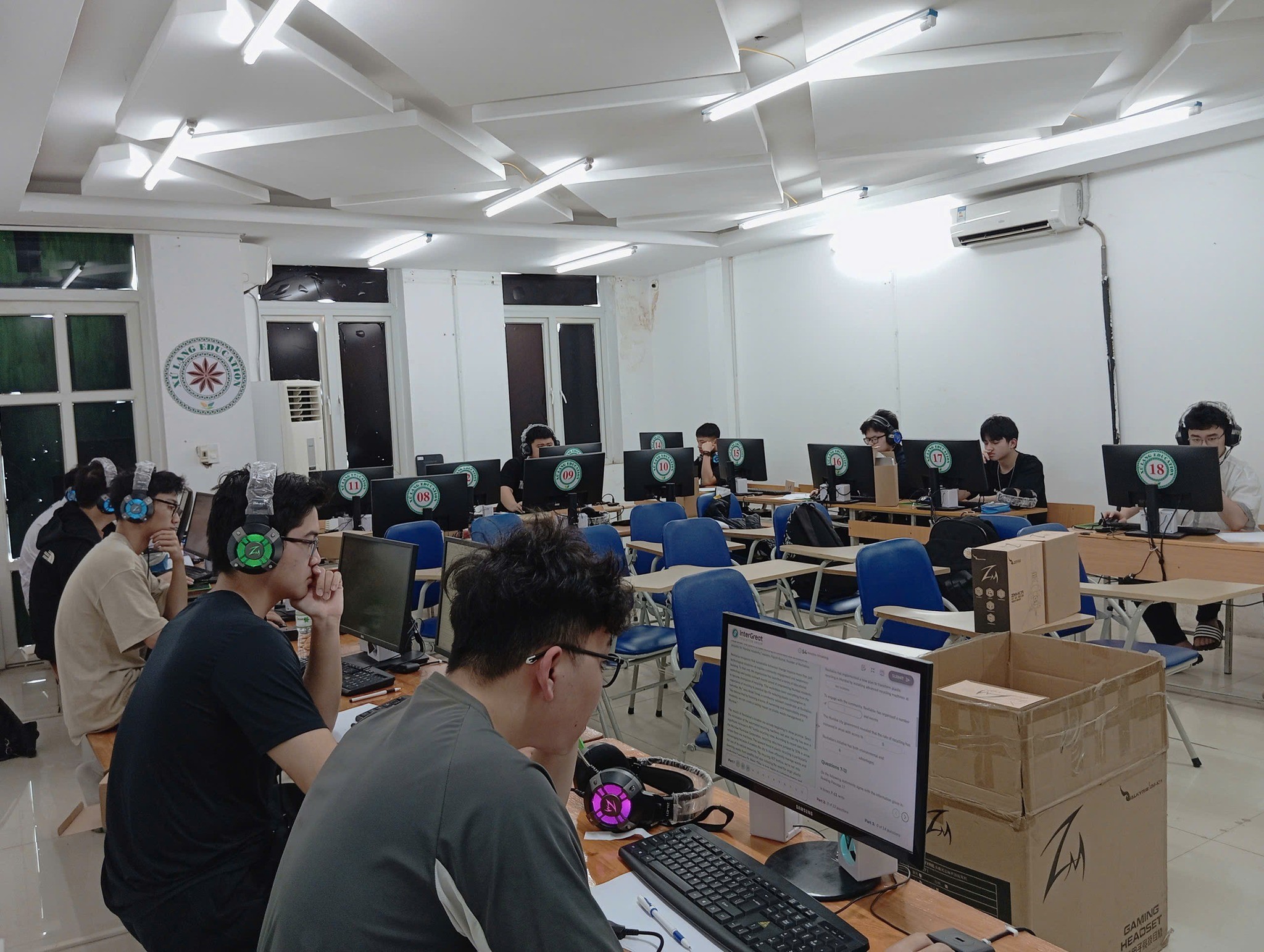 Trung tâm Giáo dục Xứ Lạng Education - Hoàng Văn Thụ