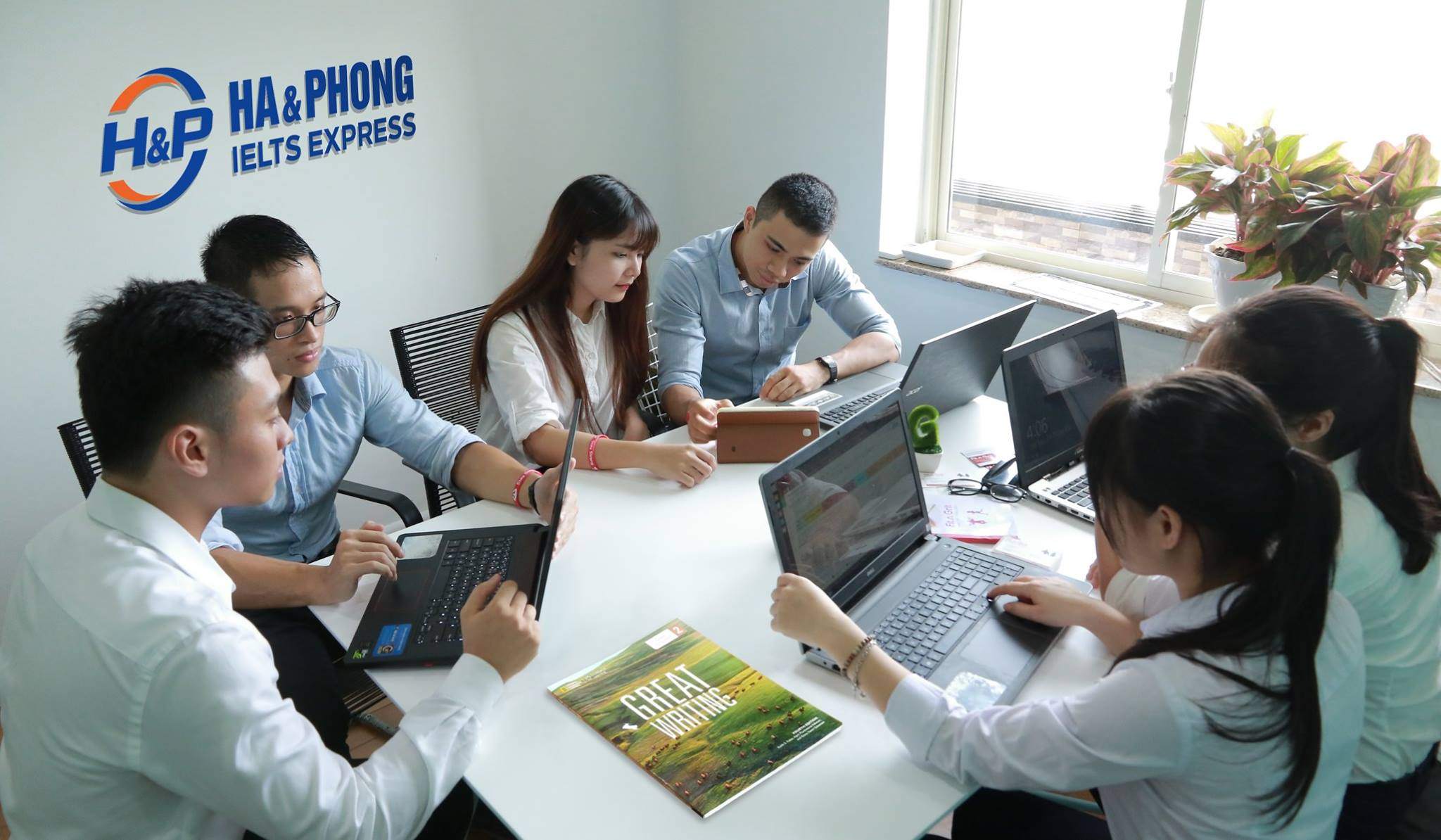 Trung tâm Ha Phong IELTS - Hai Bà Trưng