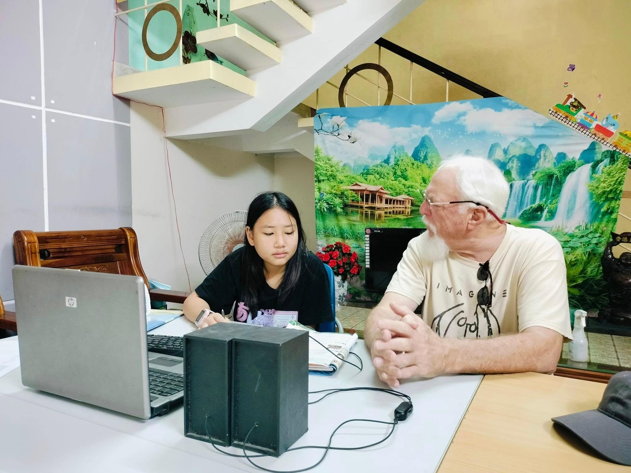 Trung tâm Happy English Danang - Thạch Thang