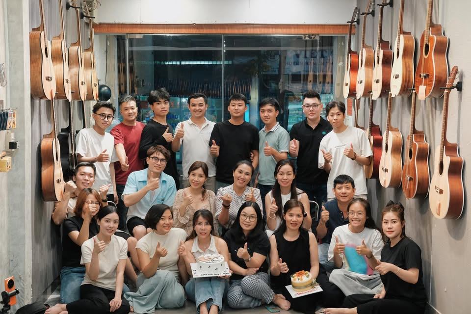 Trung tâm Học Đàn Guitar - Wam Music - Tân Phú