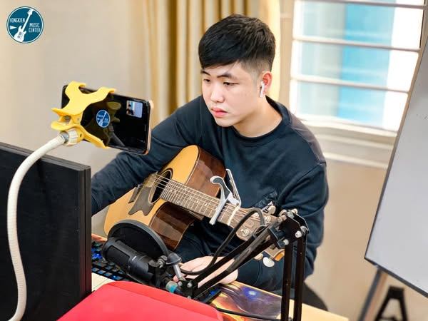 Trung tâm HongKien Music - Hai Bà Trưng