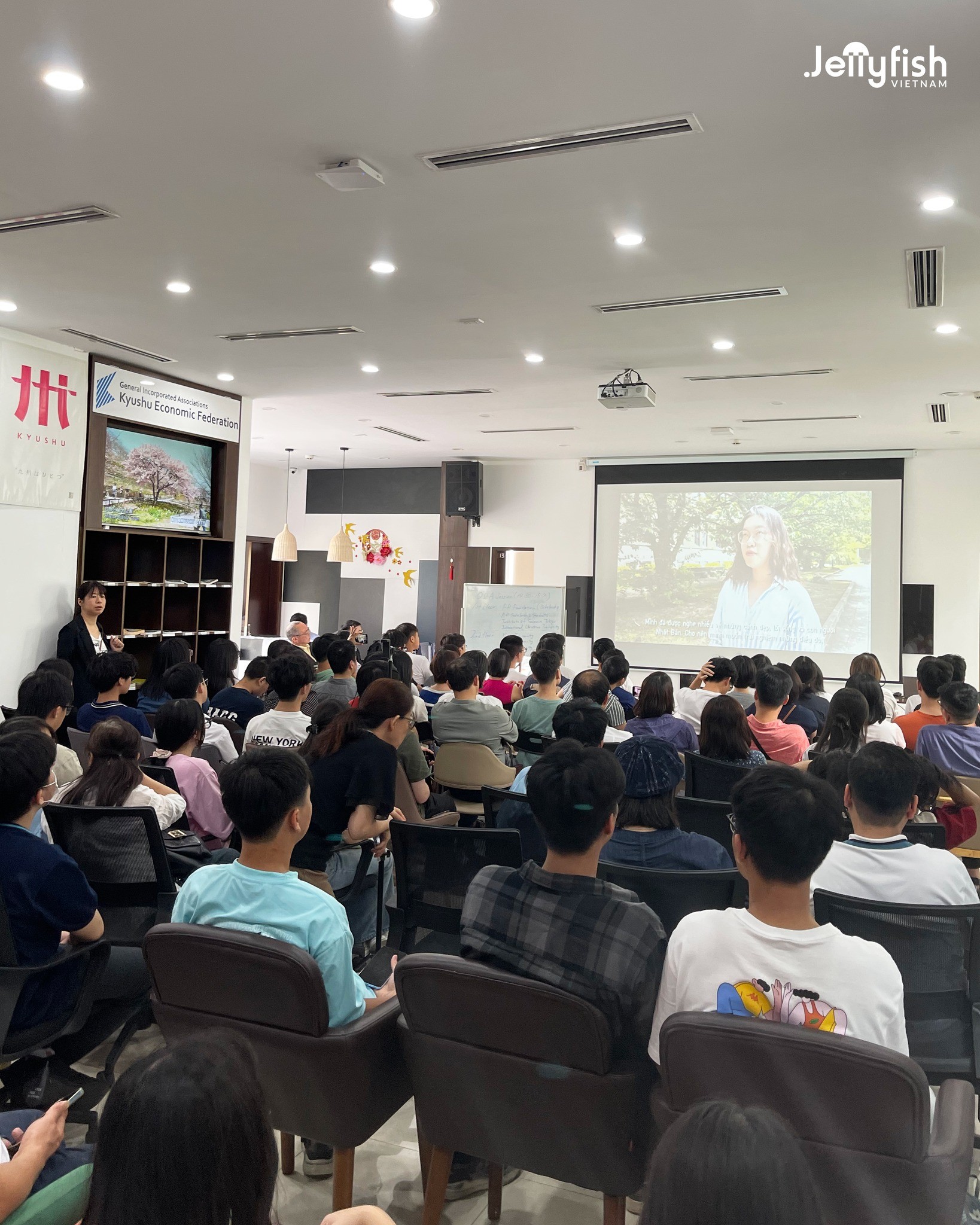 Trung tâm Jellyfish Việt Nam - Lê Chân