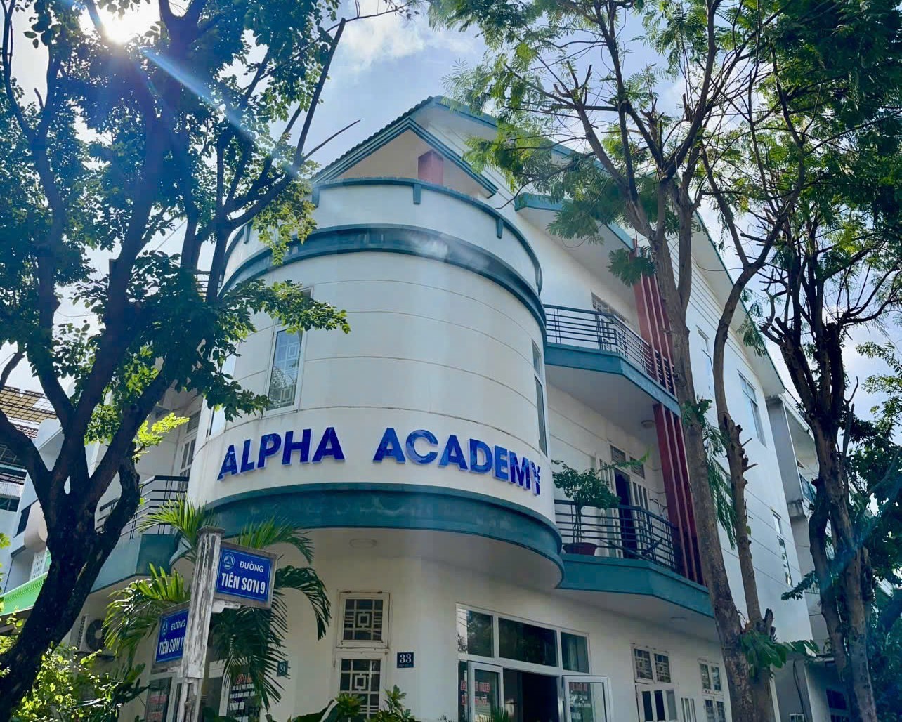 Trung Tâm Lập Trình Tin Học & AI Thực Dụng Nhí - Alpha Kid Codes - Phường Hòa Cường