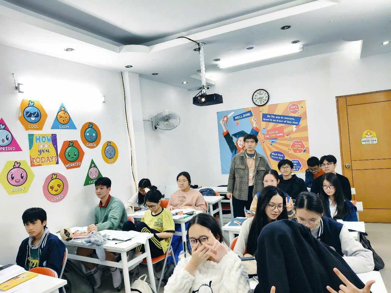 Trung tâm Luyện thi Hòa Ma Toán - Nguyễn Chí Thanh