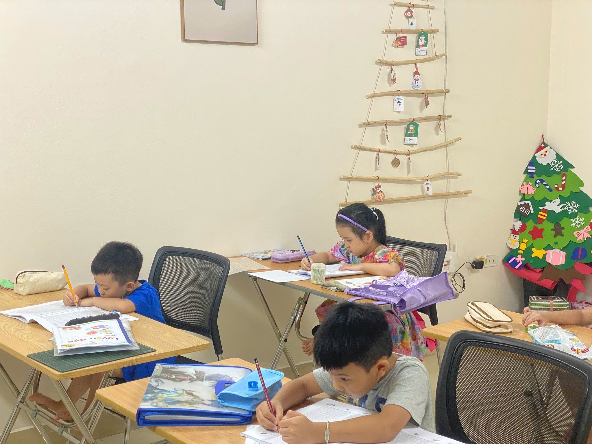 Trung tâm Luyện thi Toán Zero Math - Hoàn Kiếm