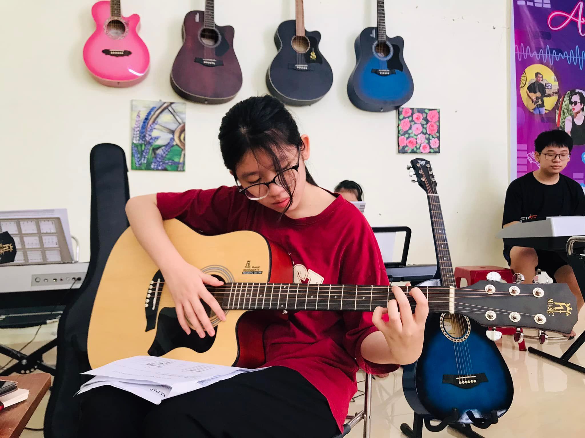 Trung tâm Năng khiếu Hà Lan - Đông Triều