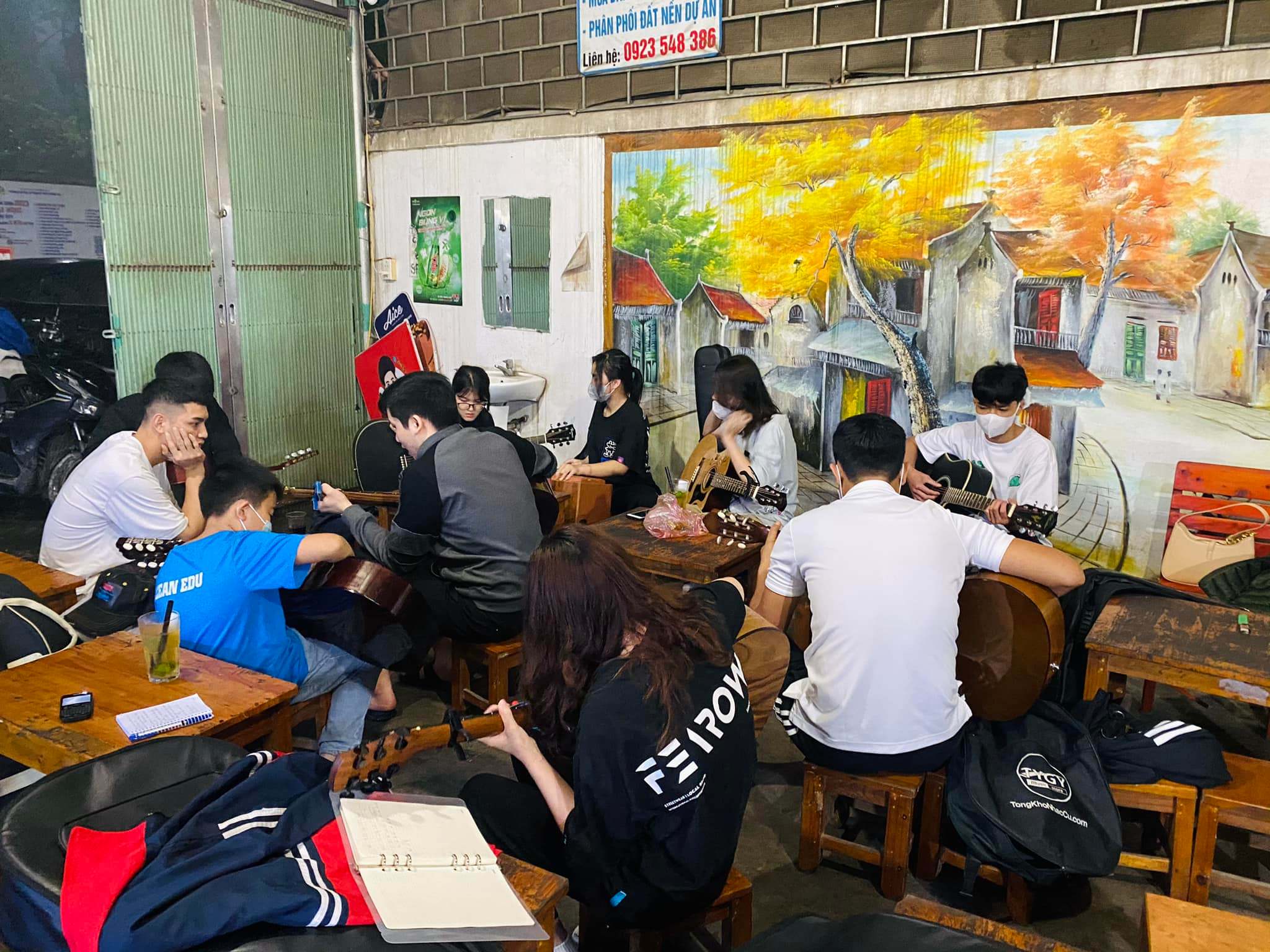 Trung tâm Nghệ thuật Hiếu's Family - Yên Mỹ