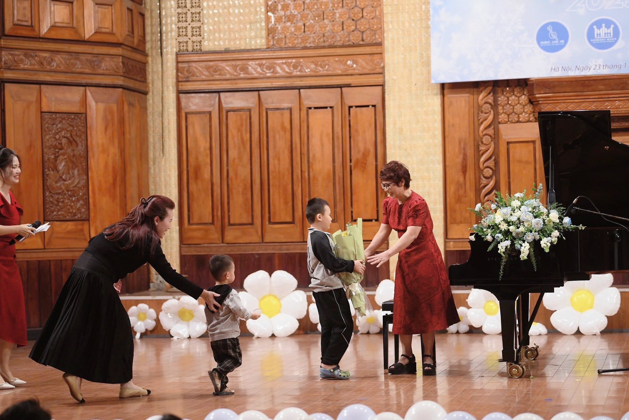 Trung tâm Nghệ thuật Music and Me - Mê Linh