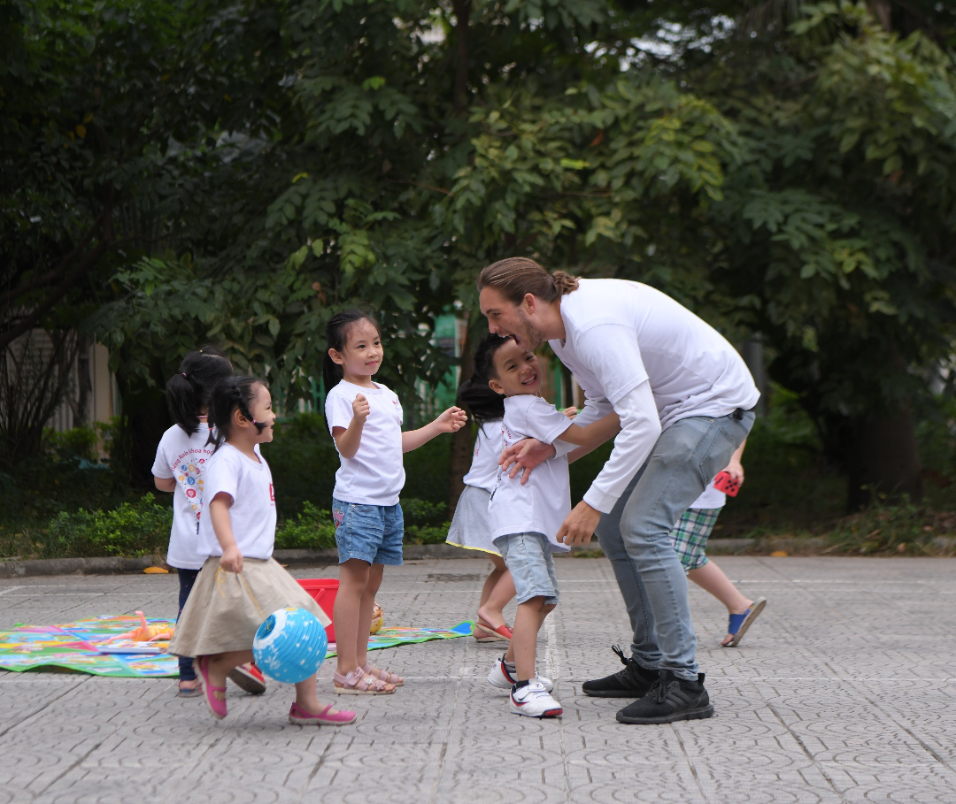 Hoạt động tại Aplus