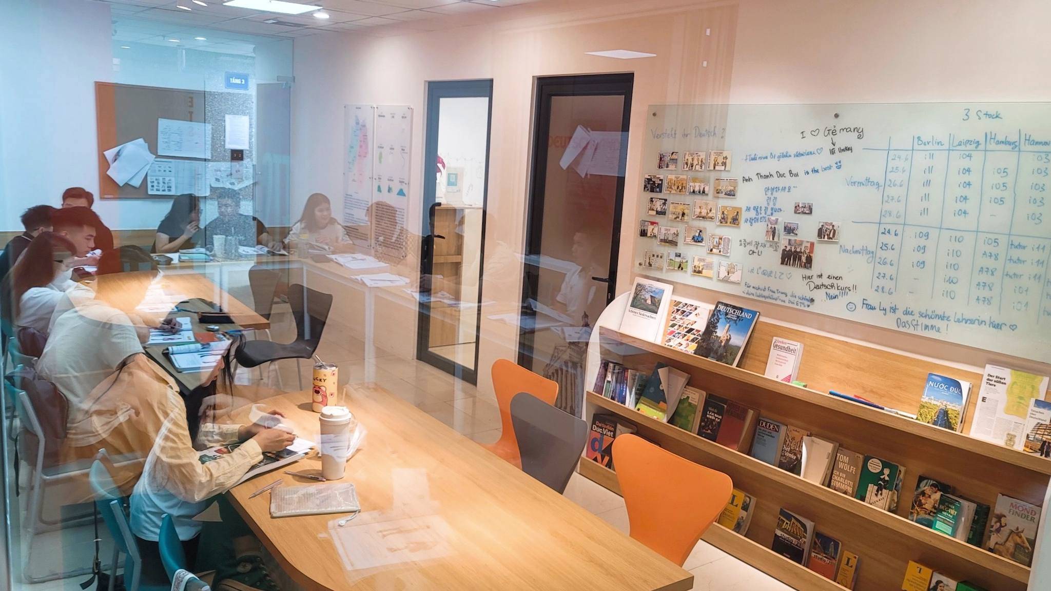 Trung tâm ngoại ngữ ETS Việt-Đức - Khương Trung