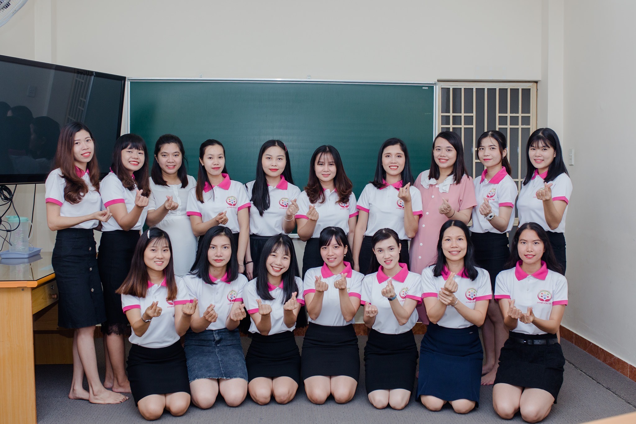 Trung tâm Ngoại Ngữ Happy Learning - Buôn Ma Thuật