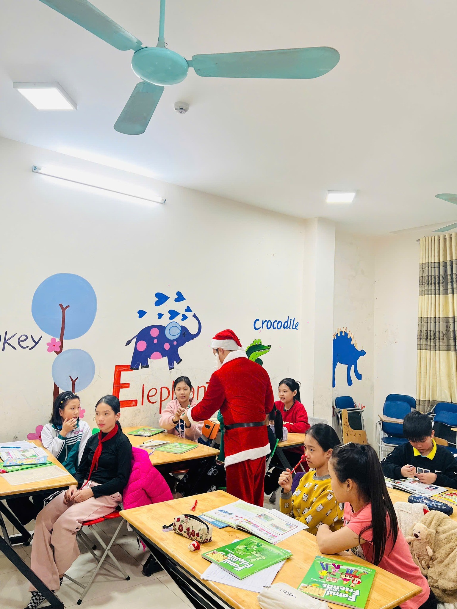 Trung tâm Ngoại ngữ Happyland - Chương Mỹ