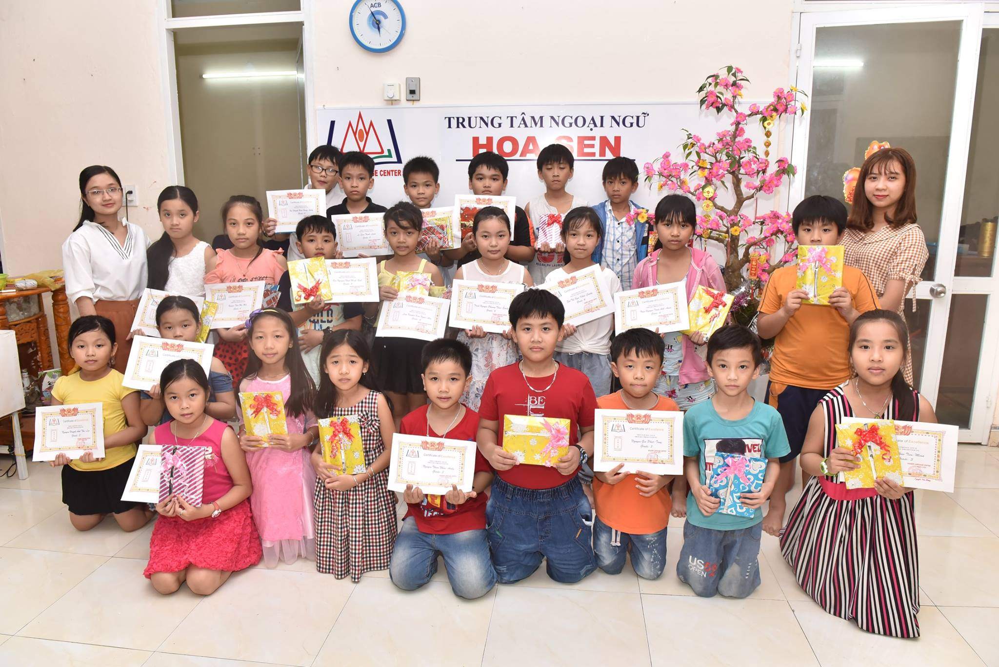 Trung tâm Ngoại ngữ Hoa Sen - Quảng Ngãi