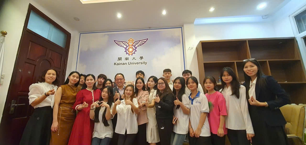 Trung Tâm Ngoại Ngữ Jissen - Jissen Education - Xã Hạ Bằng