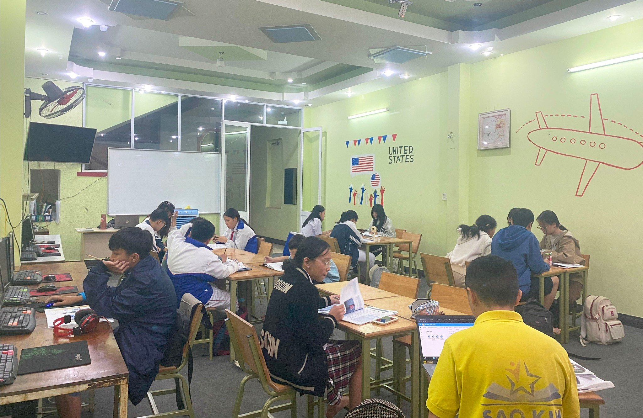 Trung tâm Ngoại Ngữ Sao Kim ( Venus English Center ) - TP Quy Nhơn