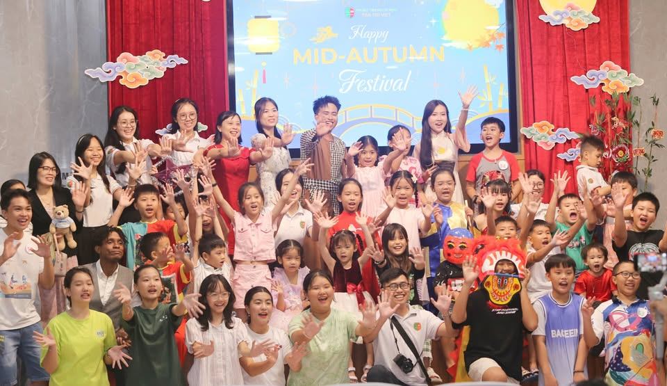 Trung tâm Ngoại Ngữ Tân Trí Việt - Long Xuyên