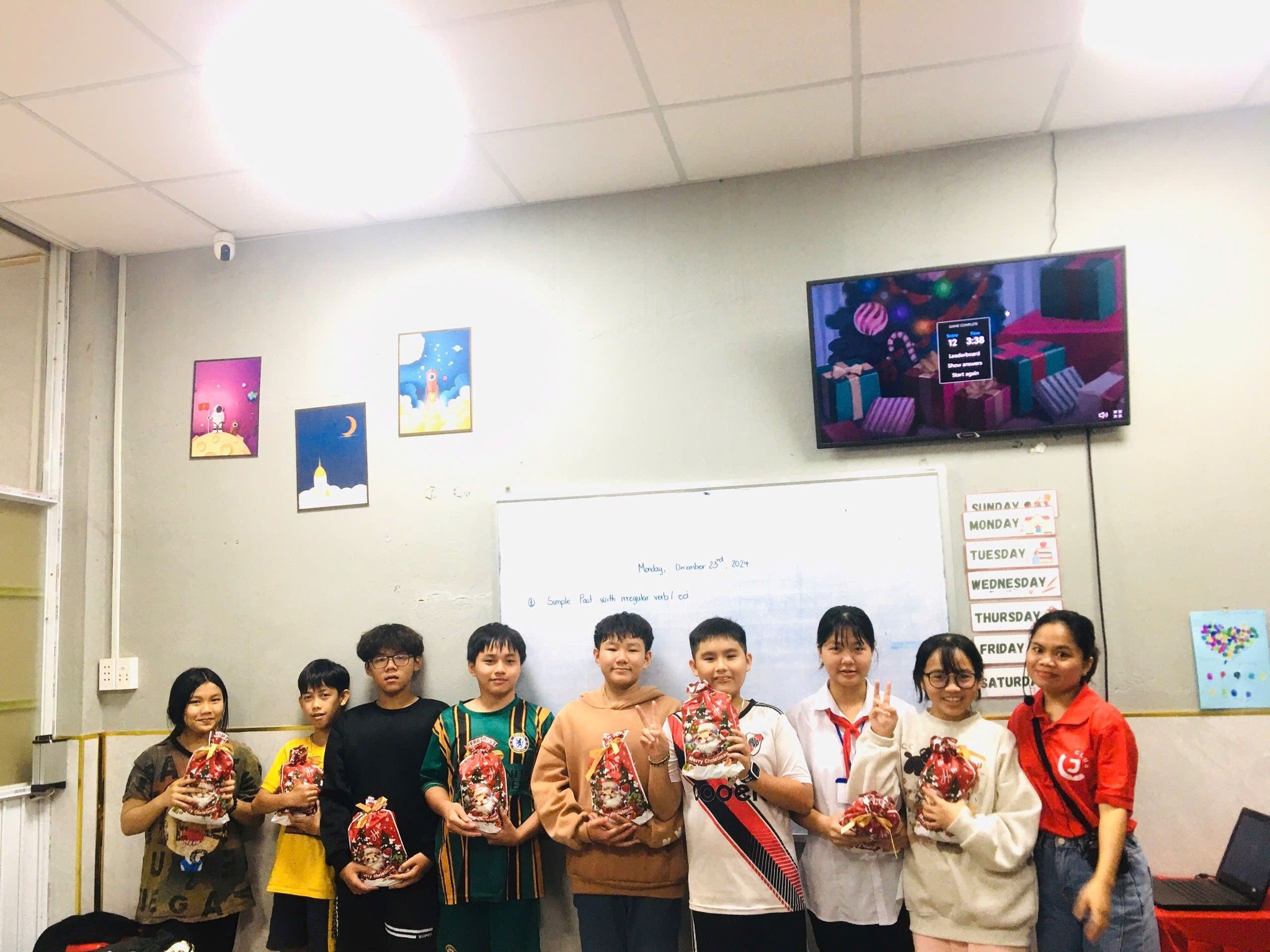 Trung tâm Ngoại ngữ Thực Nghiệm JClub Minh Đức - Bình Phước