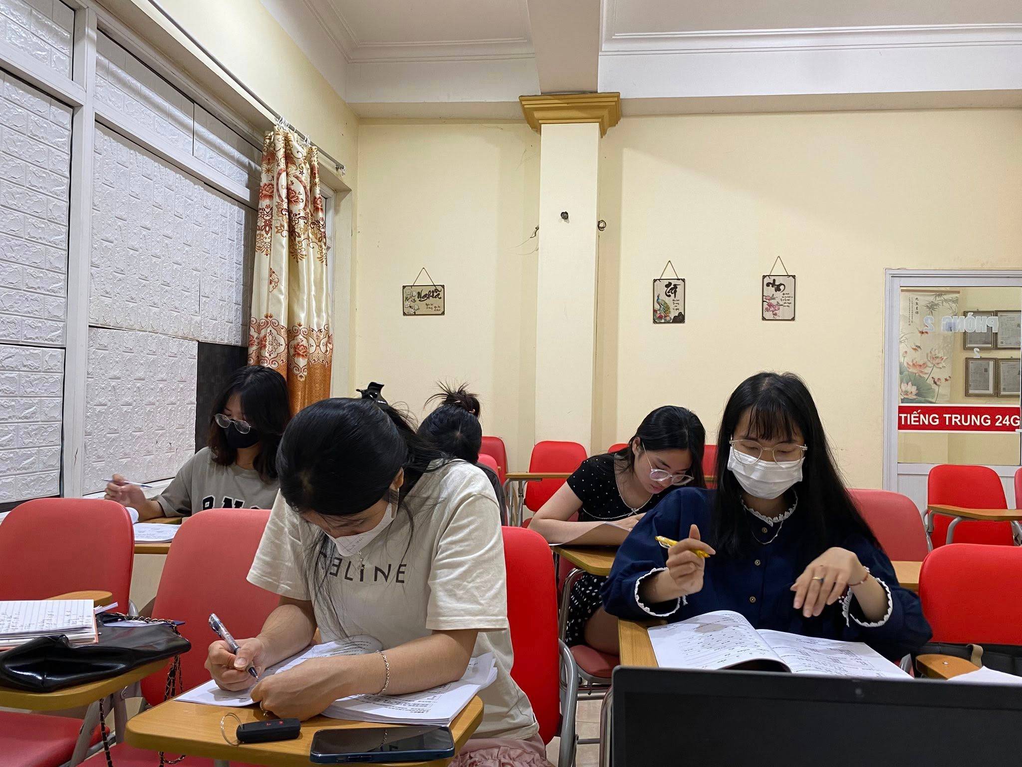 Trung tâm Ngoại Ngữ Tiếng Trung 24G - Thủy Nguyên