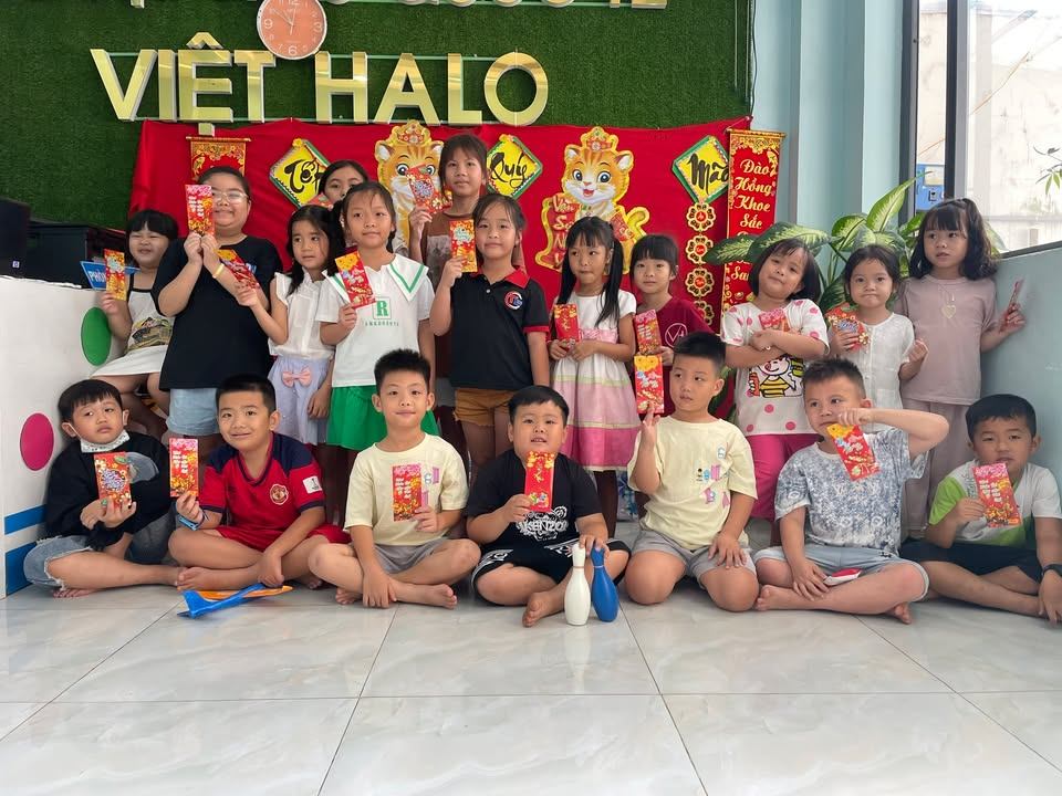 Trung tâm Ngoại Ngữ Việt Halo - Định Quán