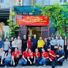 Trung tâm Ngoại ngữ Việt Trung - Huế