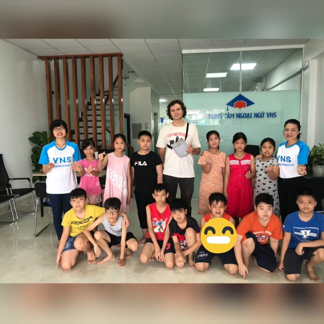 Trung tâm Ngoại Ngữ VNS - Đông Anh