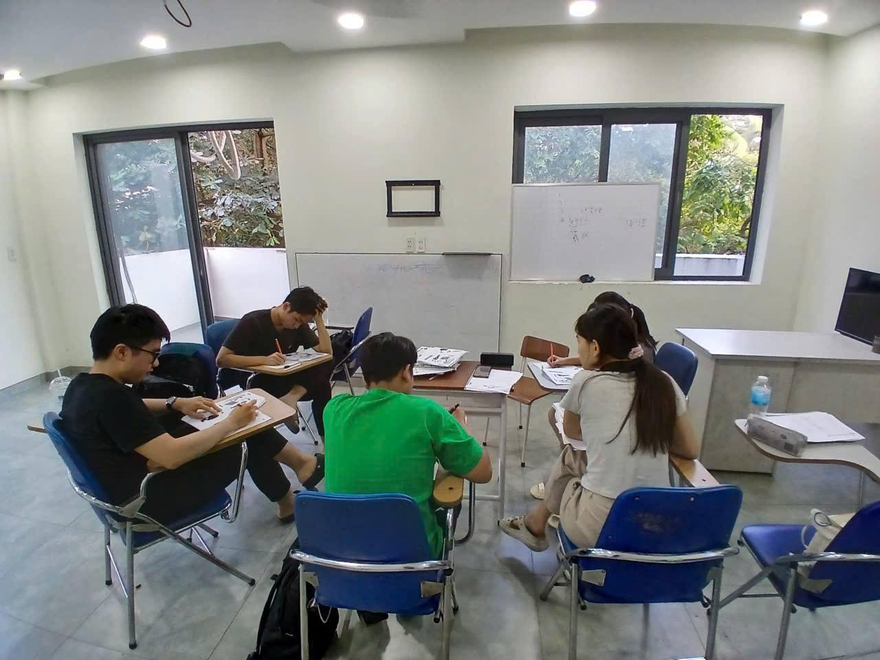 Trung tâm Nhật Ngữ Hinata - Dĩ An