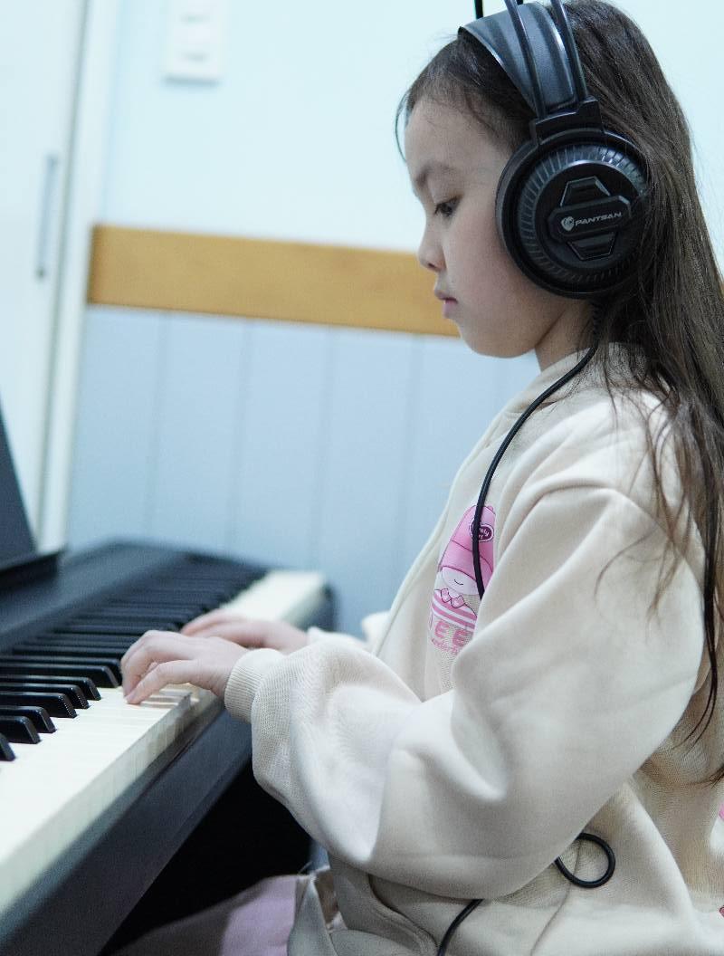 Trung tâm Pop Music Center - Bình Trưng