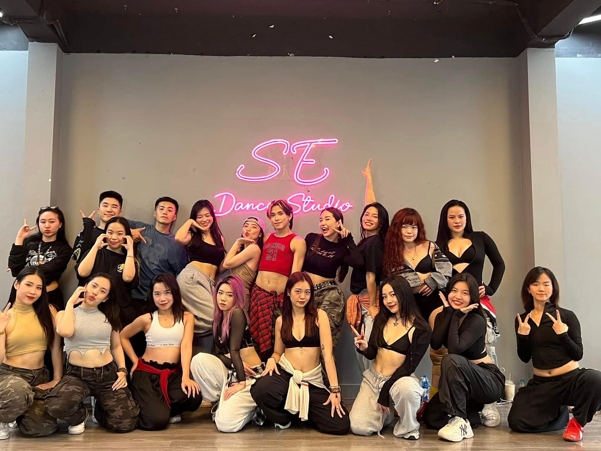 Trung tâm SE Dance Studio - Tứ Liên