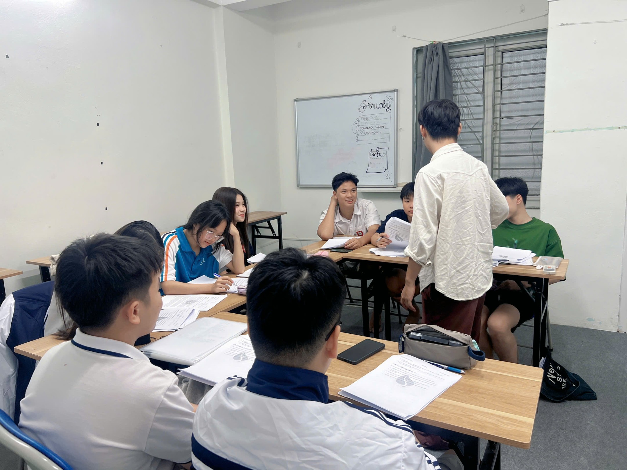 Trung Tâm Tiếng Anh Capital Education - KĐT Văn Khê