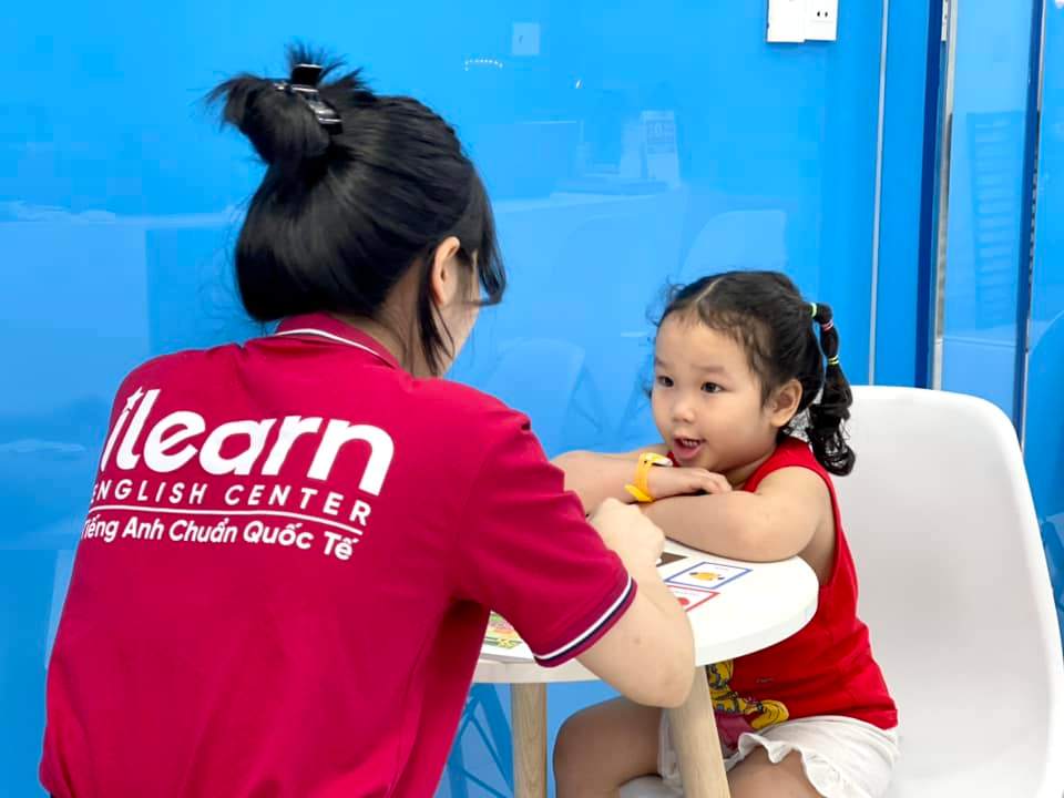 Trung tâm Tiếng Anh ILearn English - Phường 17