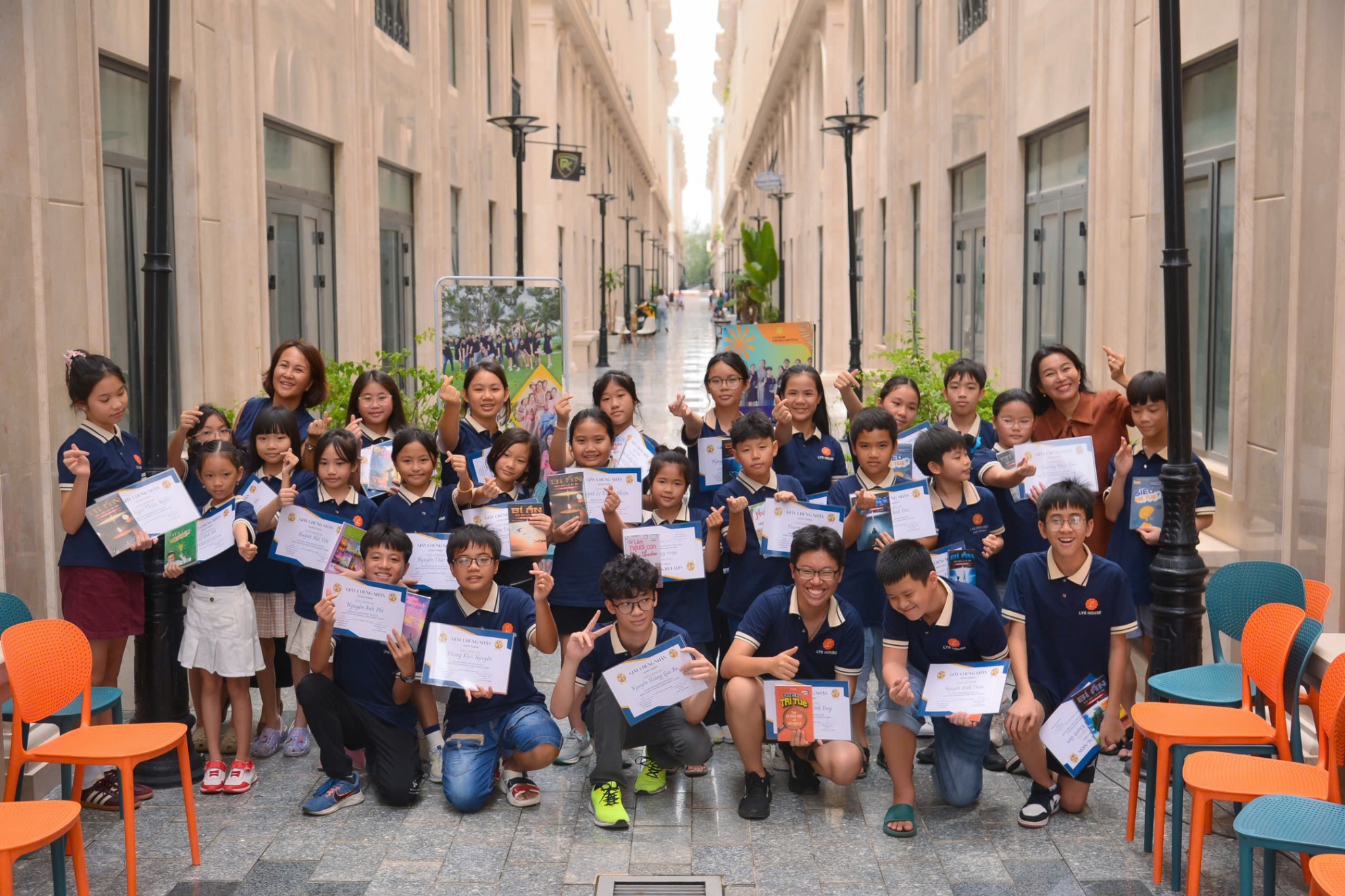 Trung Tâm Tiếng Anh LysHouse - Cô Ly Tiếng Anh Cambridge - Khu Đô Thị Vạn Phúc