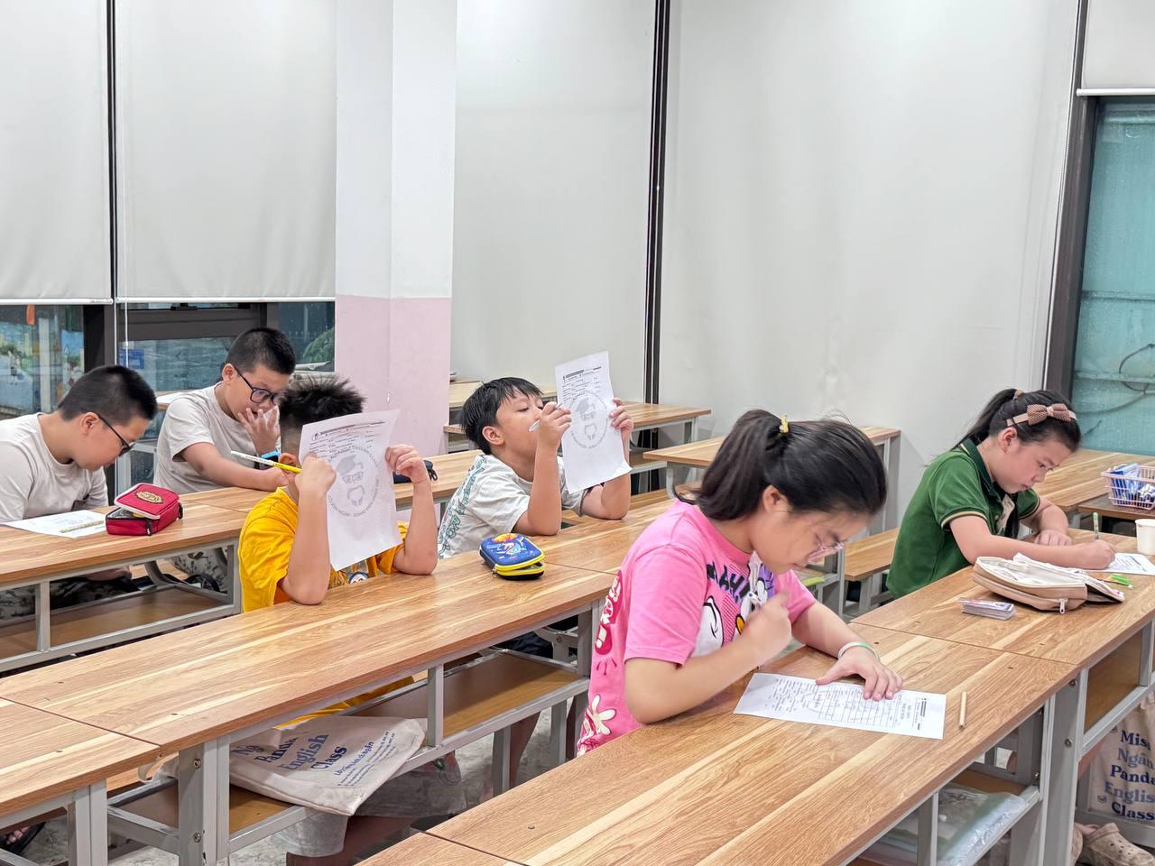 Trung tâm tiếng Anh Miss Ngân Panda English Center - Quang Trung