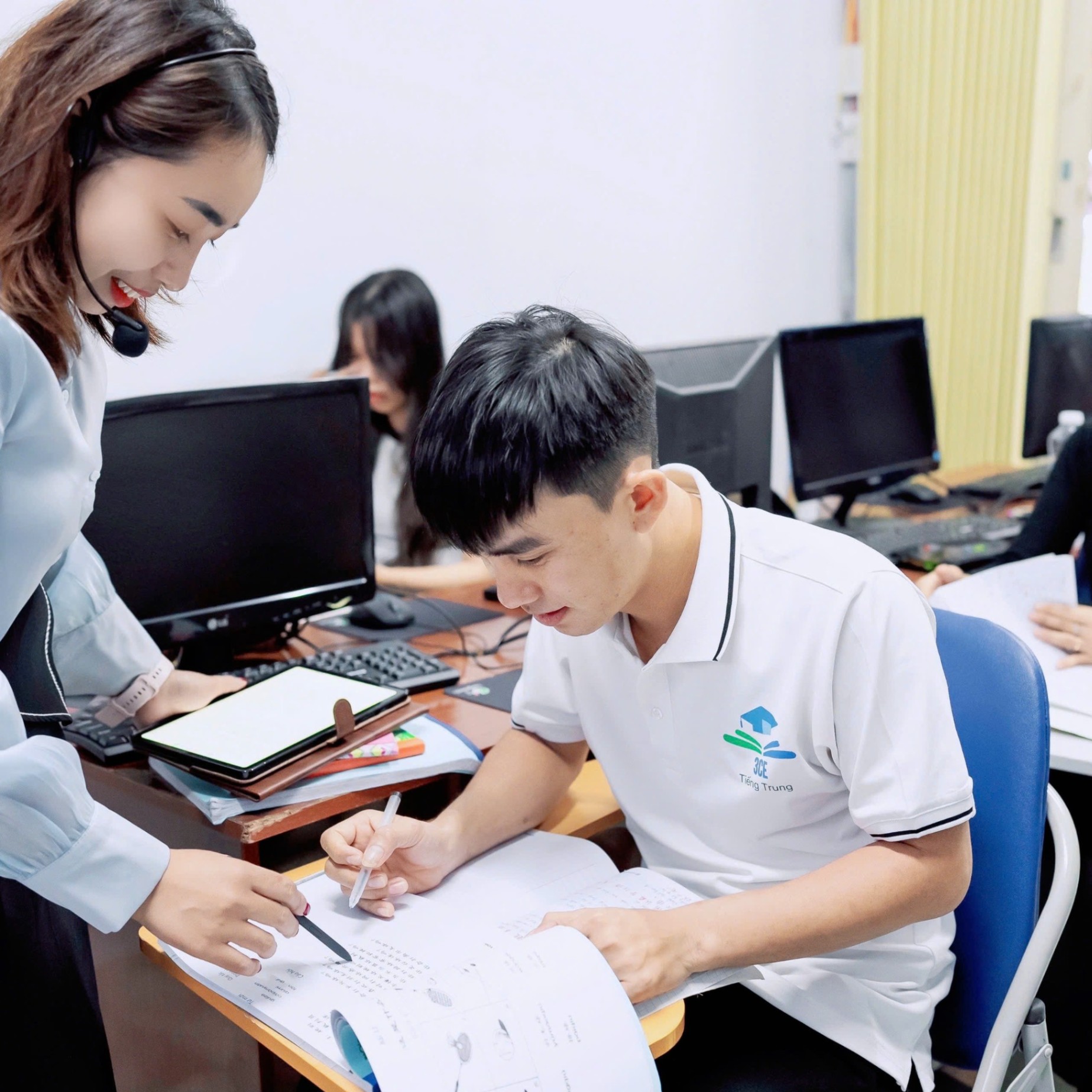 Trung tâm Tiếng Trung 3CE - Xuân Lộc