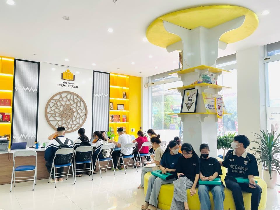 Trung tâm Tiếng Trung Hương Hương - Lục Ngạn