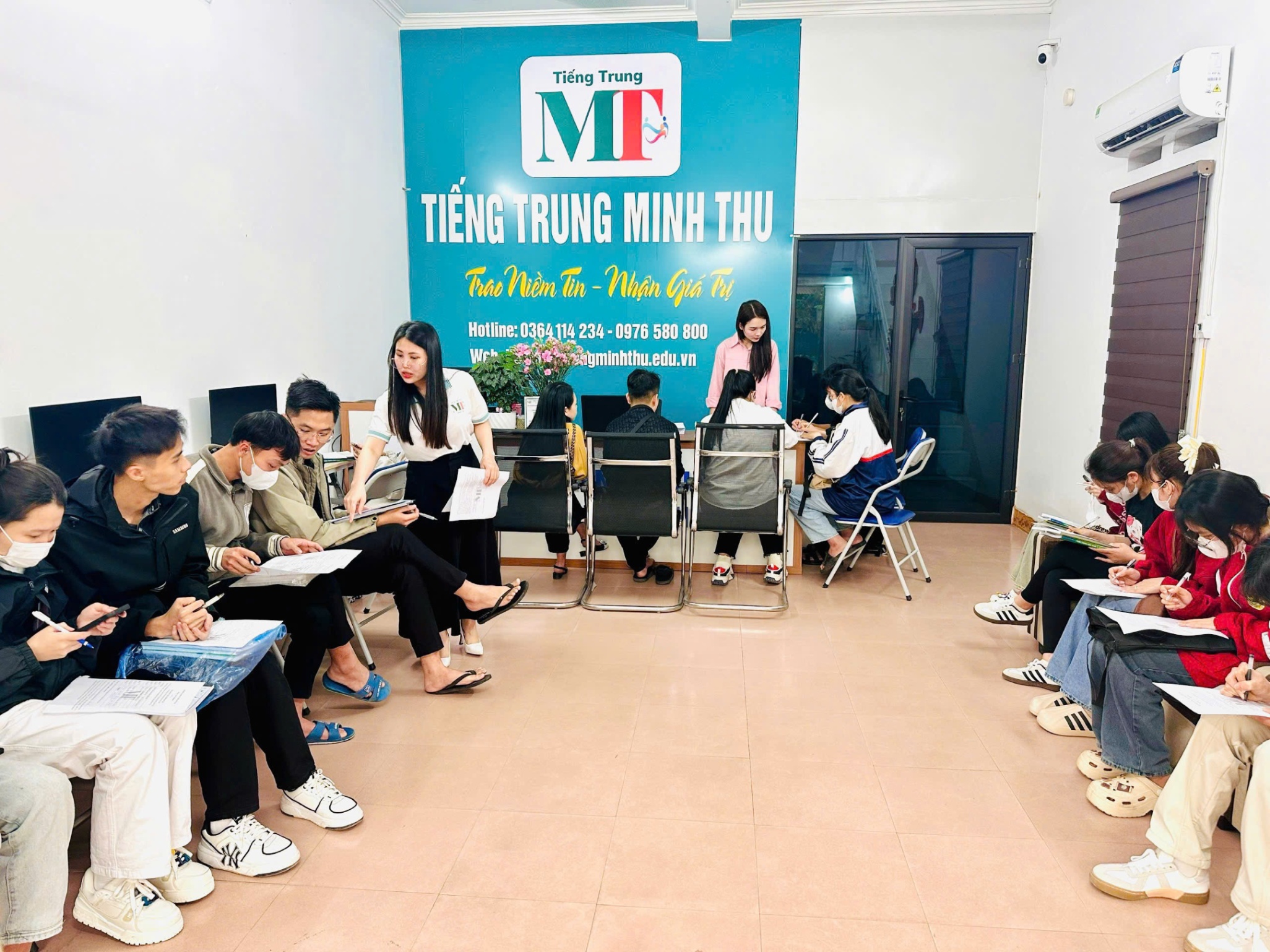 Trung tâm Tiếng Trung Minh Thu - Hiệp Hoà