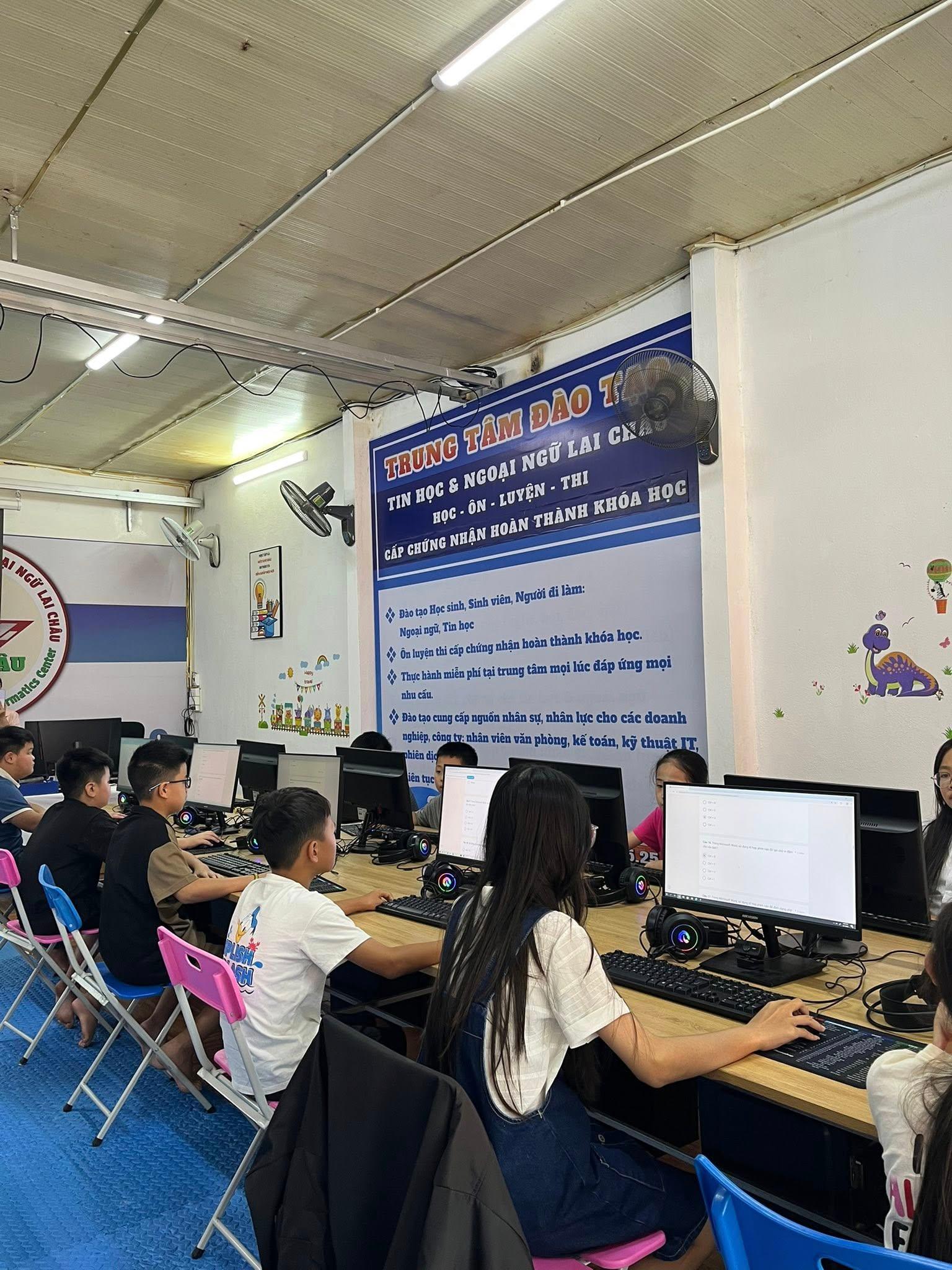 Trung tâm Tin học & Ngoại Ngữ Lai Châu