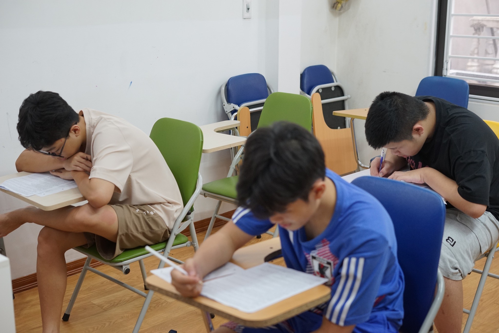 Trung tâm UKET tiếng Anh cô Nhung - Đại Kim