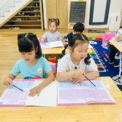 Lớp Luyện Chữ Đẹp - Tiền Tiểu Học Đức Hoàng - Vinsmart City