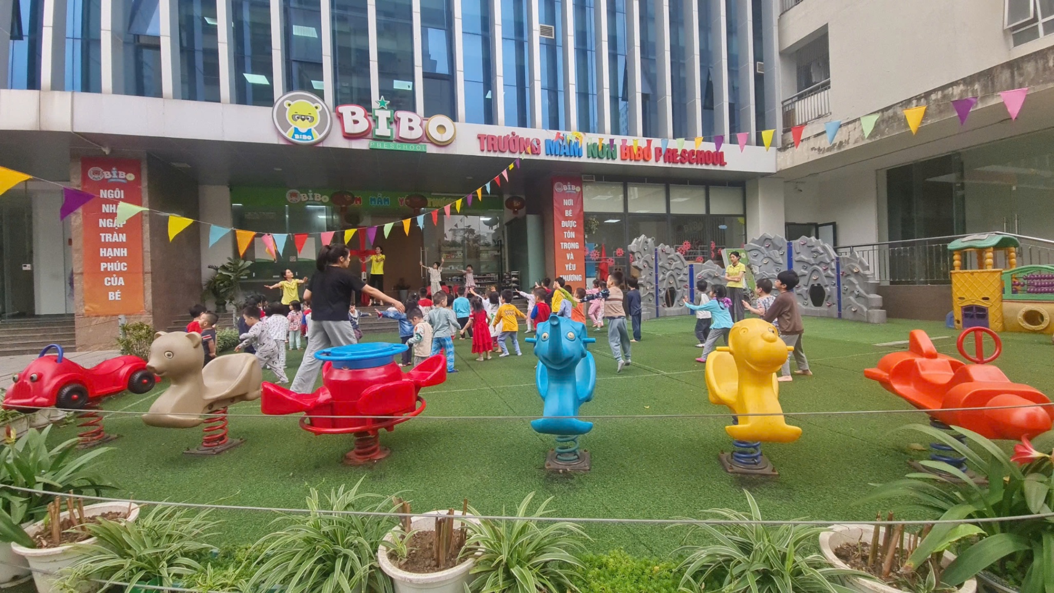 Trường Mầm Non Chất lượng cao BiBo (BiBo Preschool) - Hoàng Quốc Việt