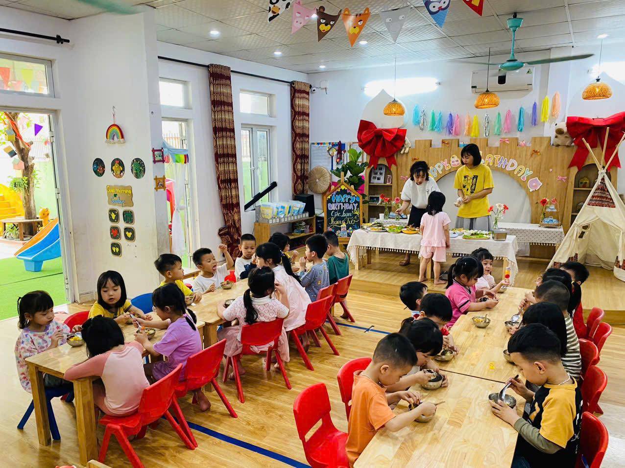 Trường Mầm non Thiên Thần Nhỏ - Hà Mãn