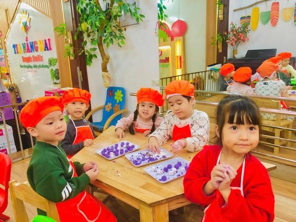 Trường Mầm non Tia Nắng Mai - Định Công