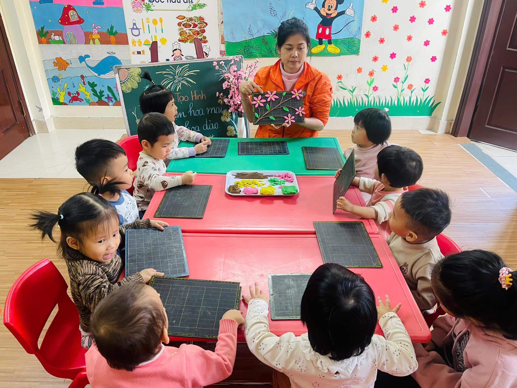 Trường Mầm non Trẻ em tương lai - Đồng Me