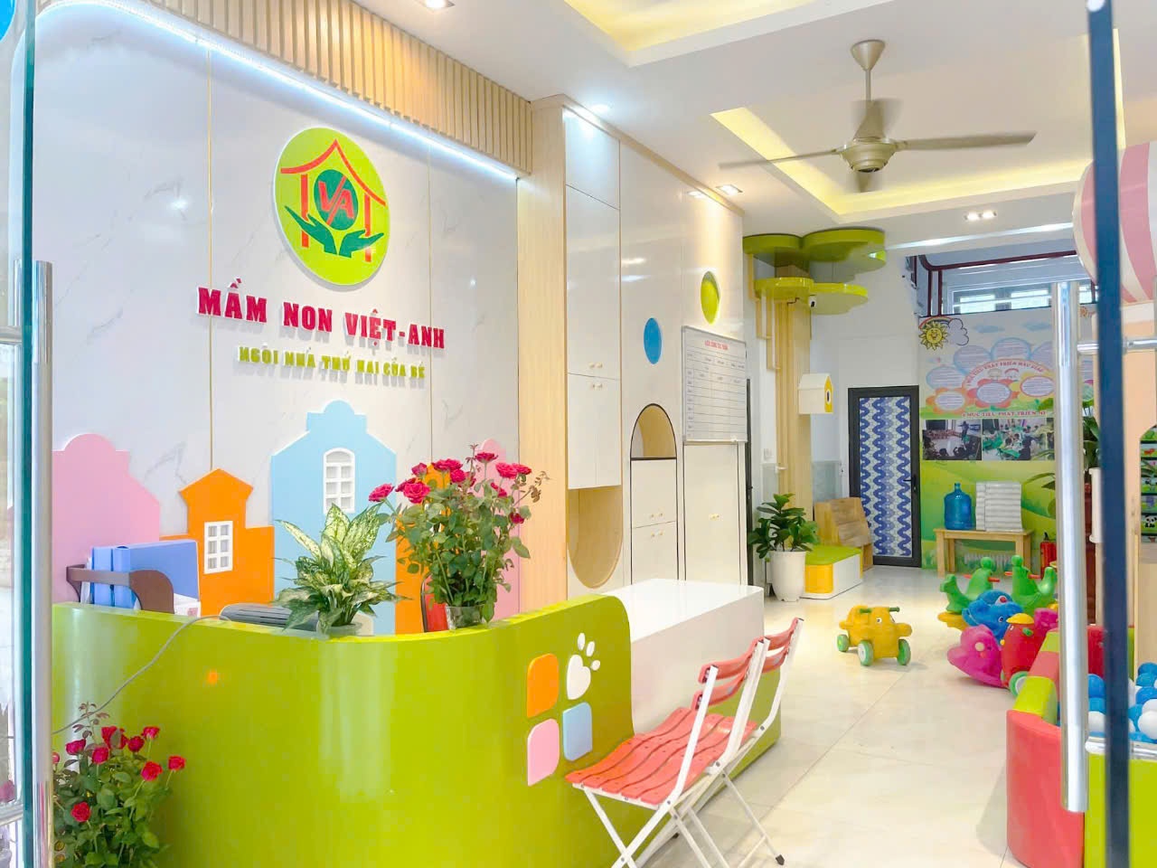 Trường Mầm Non Việt - Anh Kindergarten - Phúc Thịnh