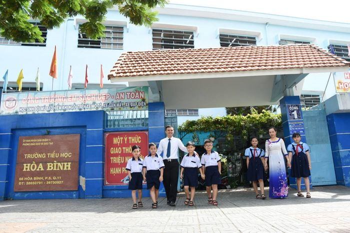 Trường Tiểu học Hòa Bình - Quận 11