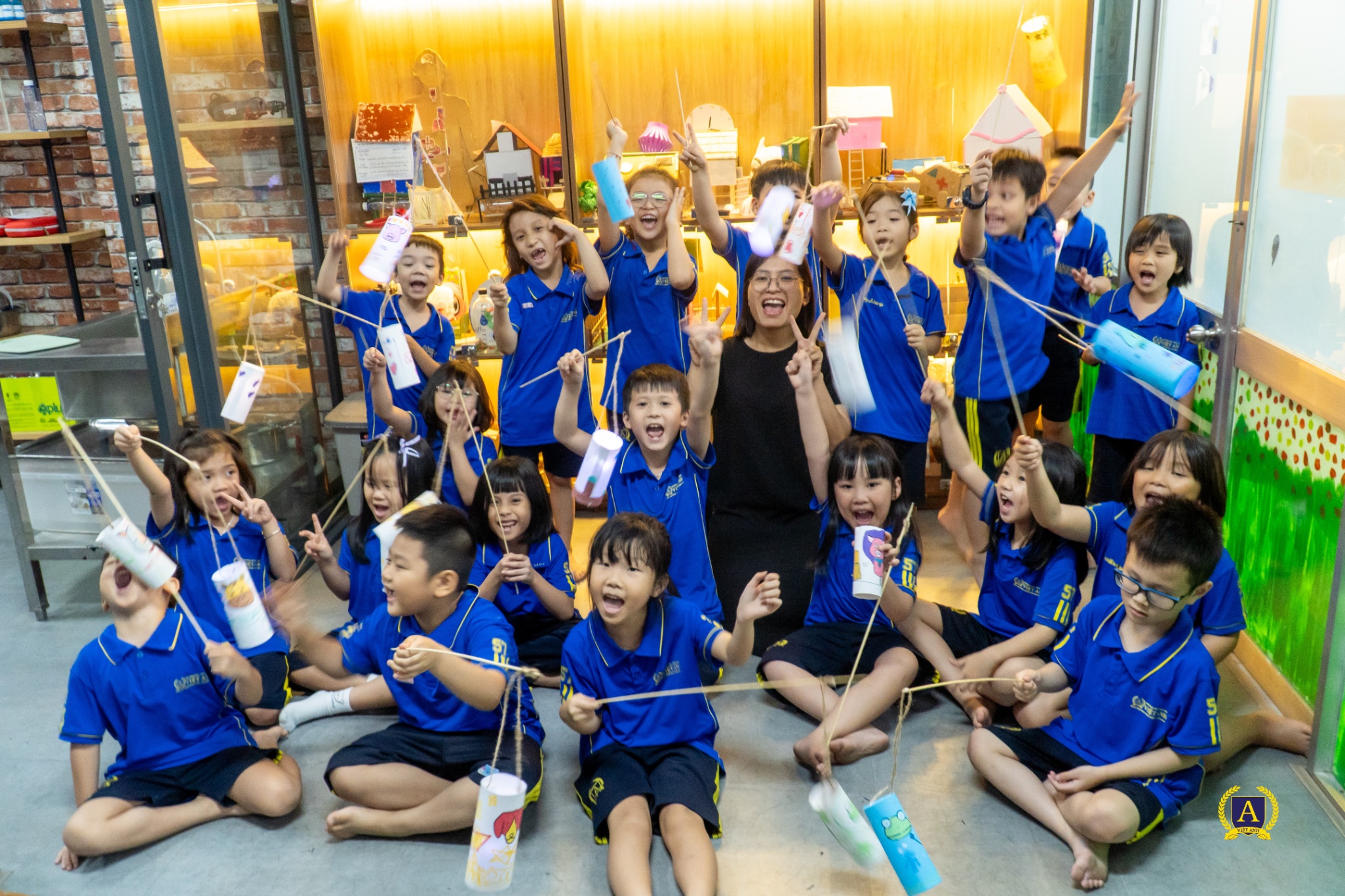 Trường Mầm Non - Tiểu Học - THCS - THPT Việt Anh - Phan Huy Ích