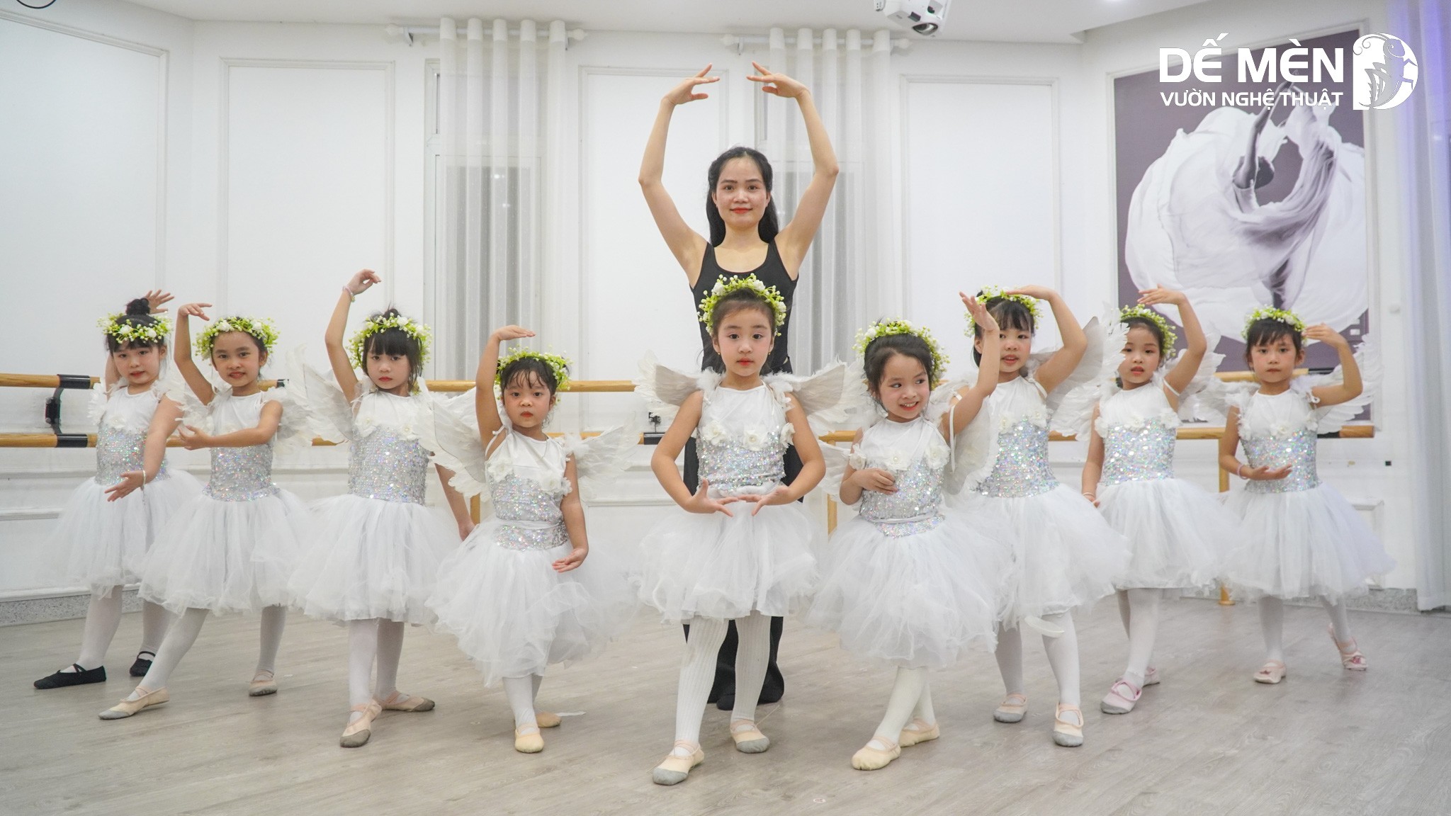 Vườn Nghệ Thuật Dế Mèn - Thanh Khê